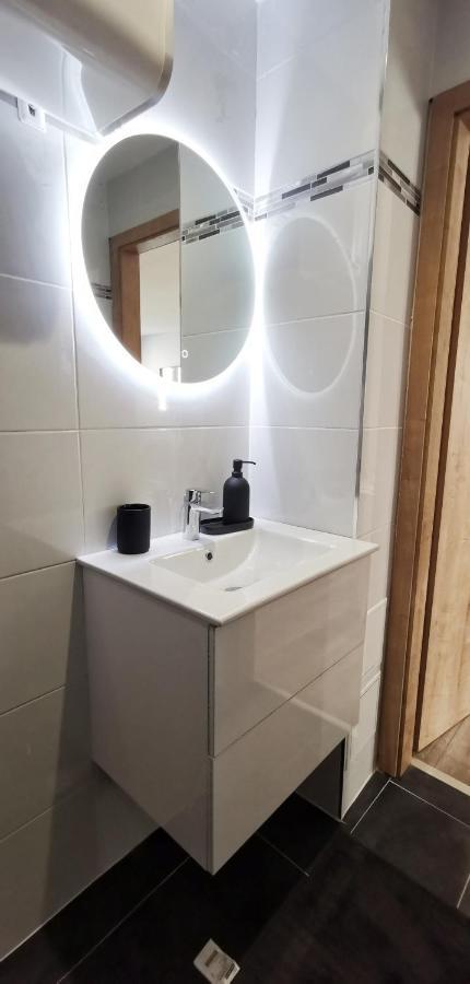 App12, Centre 4 Personnes * Mulhouse