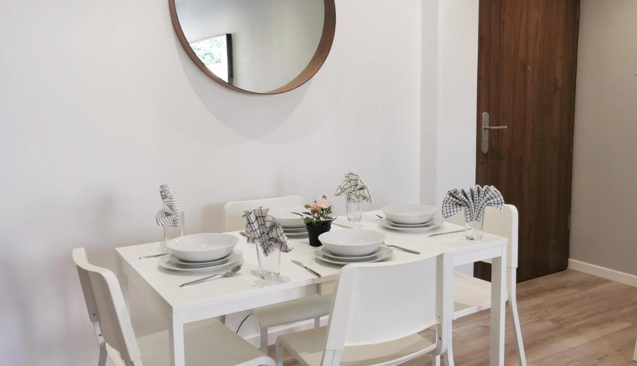 App12, Centre 4 Personnes Appartement